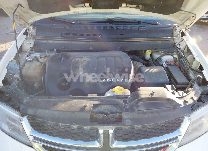 Photo 10 of 2014 Dodge Journey SXT (VIN 3C4PDDBG9ET161462)