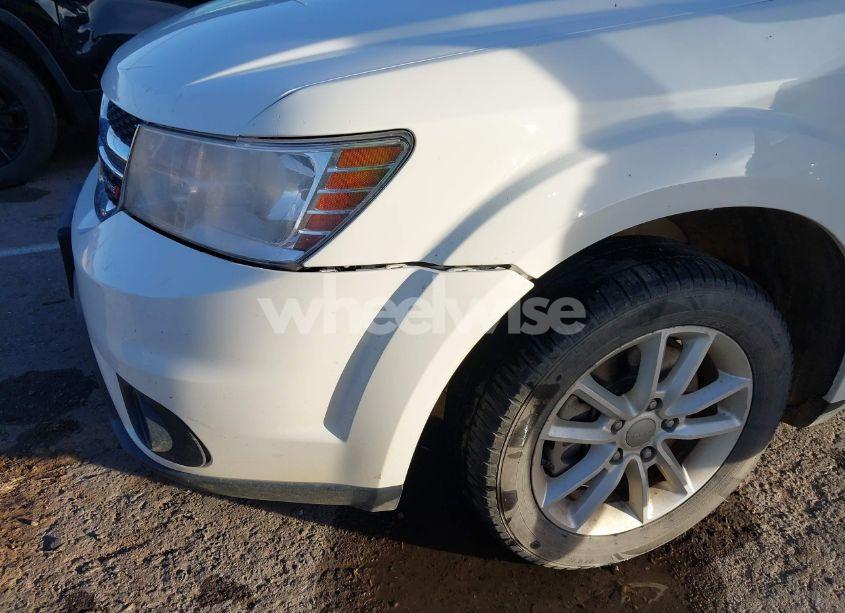 Photo 6 of 2014 Dodge Journey SXT (VIN 3C4PDDBG9ET161462)