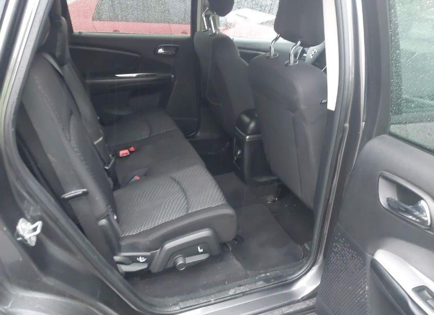 Photo 8 of 2014 Dodge Journey SXT (VIN 3C4PDDBG9ET186779)