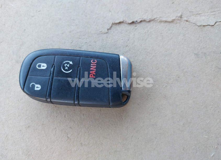 Photo 11 of 2014 Dodge Journey SXT (VIN 3C4PDDBG9ET190539)