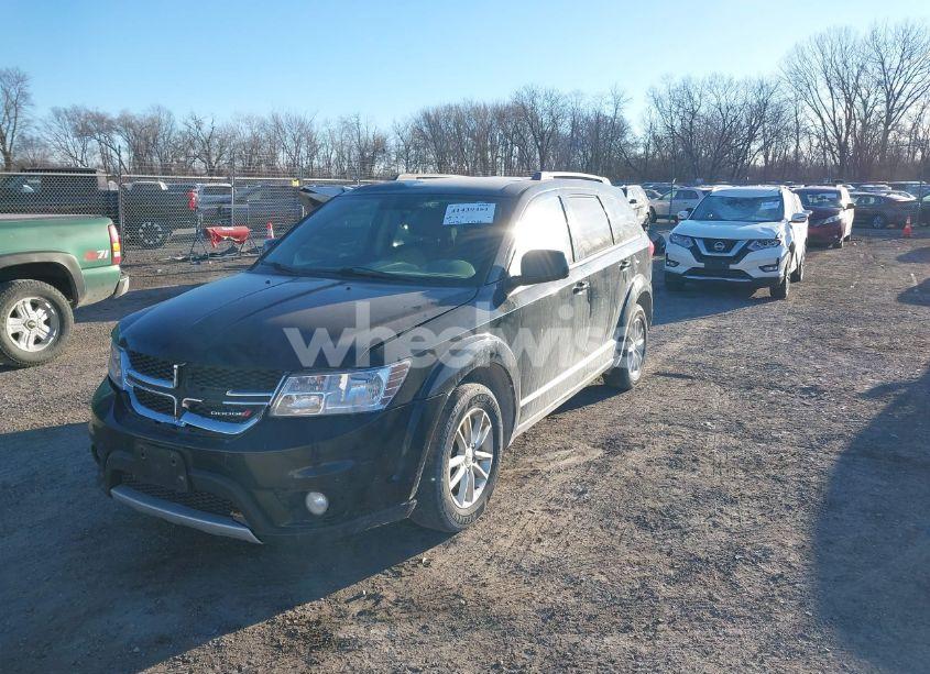 Photo 2 of 2014 Dodge Journey SXT (VIN 3C4PDDBG9ET190539)