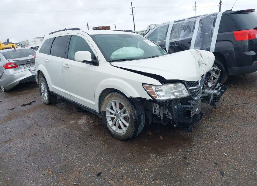 2017 Dodge Journey SXT AWD (VIN 3C4PDDBG9HT592128) main photo