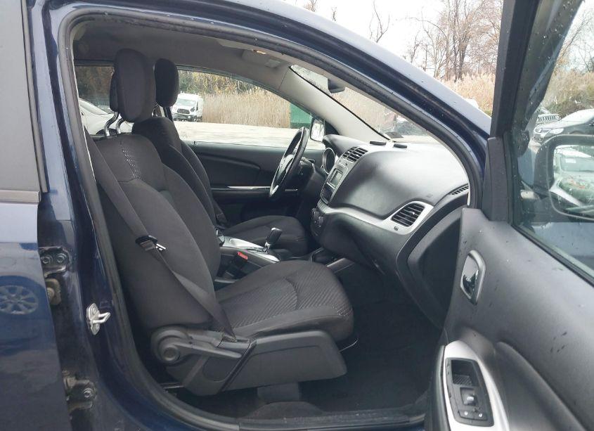 Photo 5 of 2017 Dodge Journey SXT AWD (VIN 3C4PDDBG9HT615729)