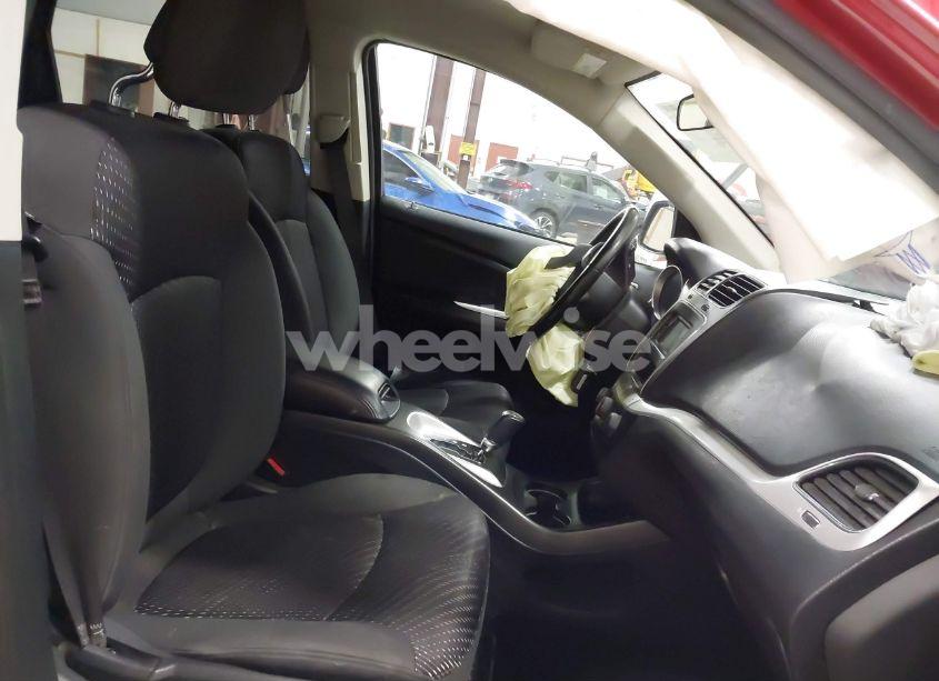 Photo 5 of 2018 Dodge Journey SXT AWD (VIN 3C4PDDBG9JT296807)