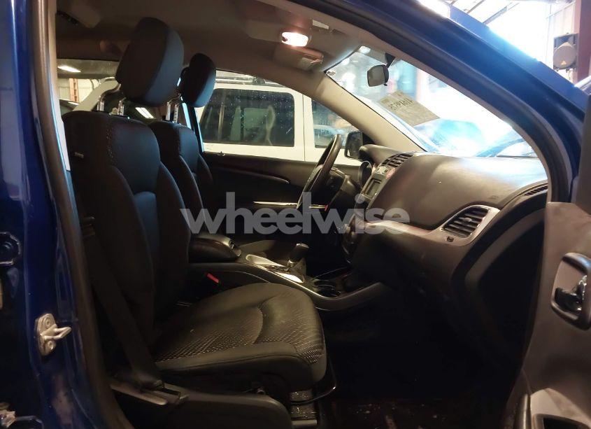 Photo 5 of 2012 Dodge Journey SXT (VIN 3C4PDDBGXCT257453)