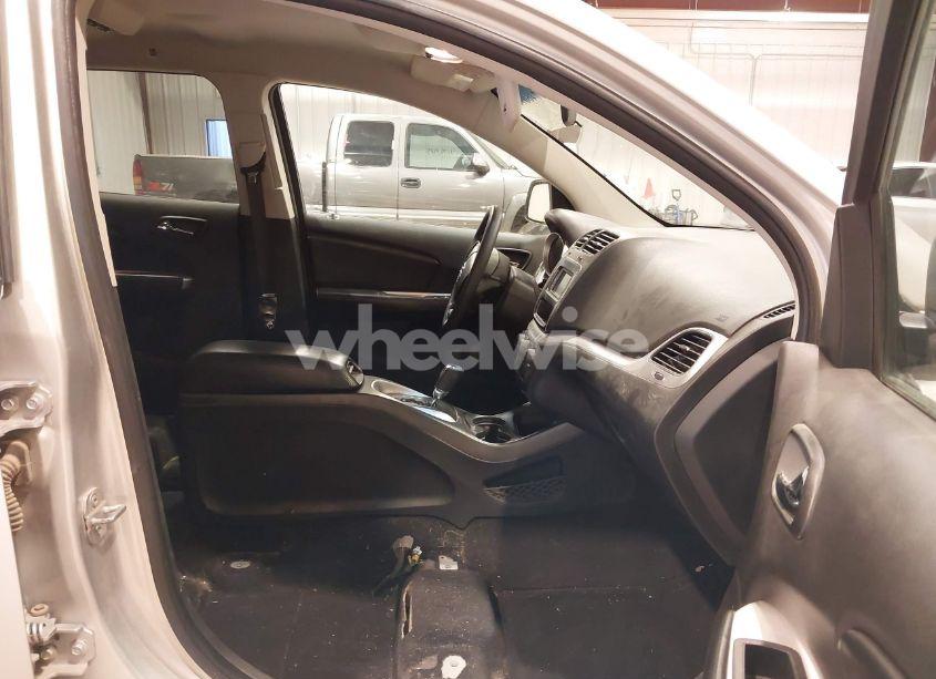 Photo 5 of 2012 Dodge Journey SXT (VIN 3C4PDDBGXCT257498)