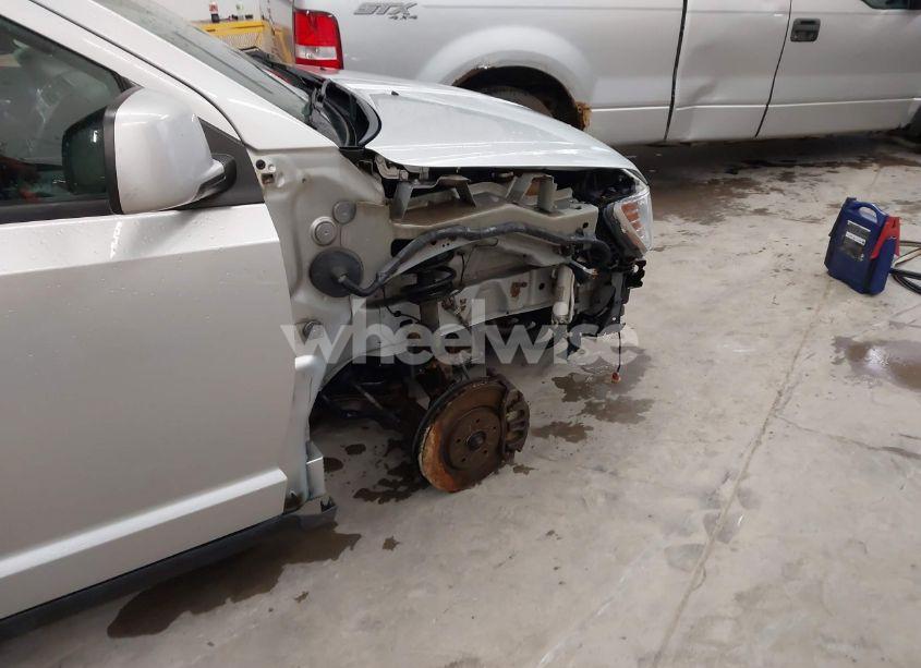 Photo 14 of 2013 Dodge Journey SXT (VIN 3C4PDDBGXDT506142)