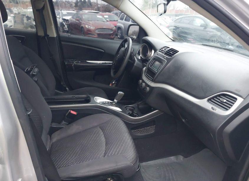 Photo 5 of 2013 Dodge Journey SXT (VIN 3C4PDDBGXDT571413)