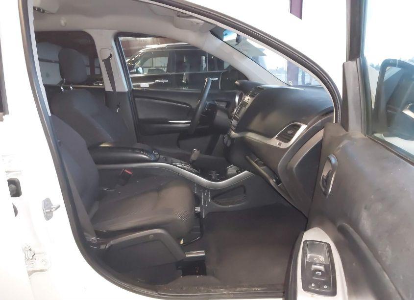 Photo 5 of 2013 Dodge Journey SXT (VIN 3C4PDDBGXDT641430)