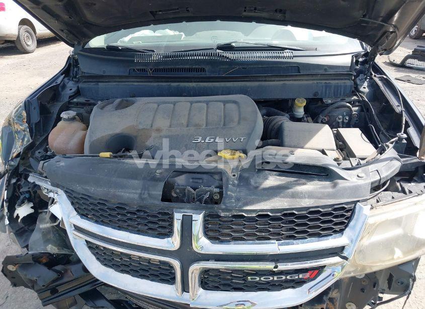 Photo 10 of 2013 Dodge Journey SXT (VIN 3C4PDDBGXDT680681)