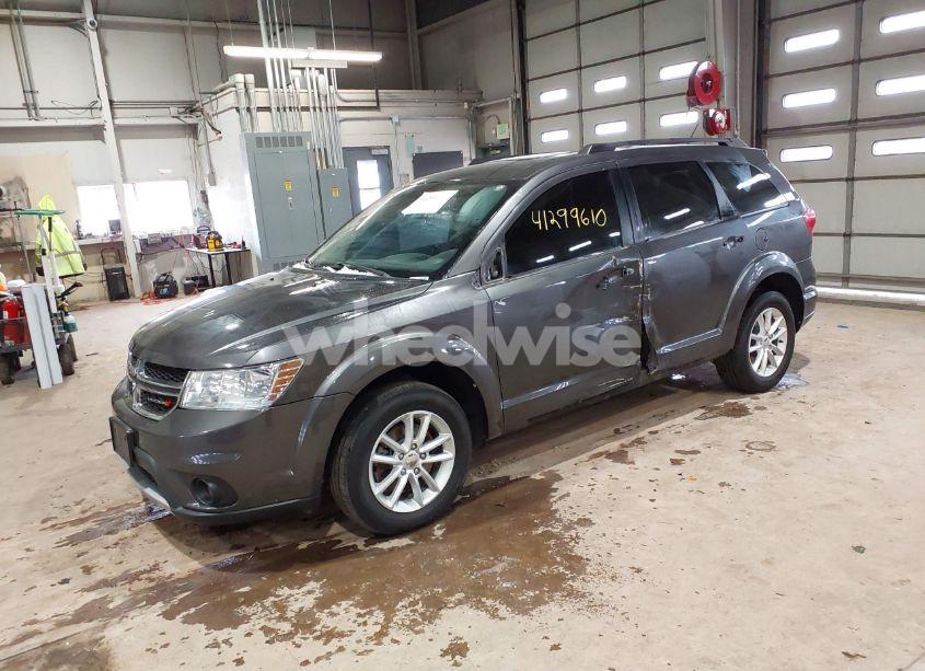 Photo 2 of 2014 Dodge Journey SXT (VIN 3C4PDDBGXET179002)