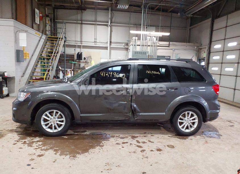 Photo 6 of 2014 Dodge Journey SXT (VIN 3C4PDDBGXET179002)