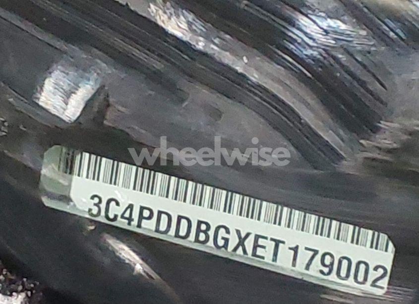 Photo 9 of 2014 Dodge Journey SXT (VIN 3C4PDDBGXET179002)