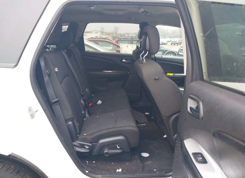 Photo 8 of 2017 Dodge Journey SXT (VIN 3C4PDDBGXHT512836)