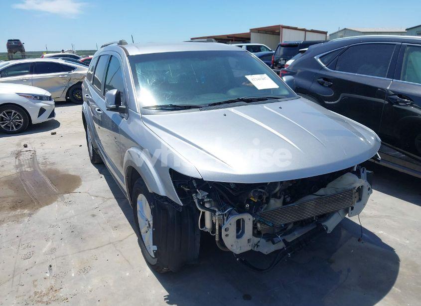 2017 Dodge Journey SXT AWD (VIN 3C4PDDBGXHT618056) main photo