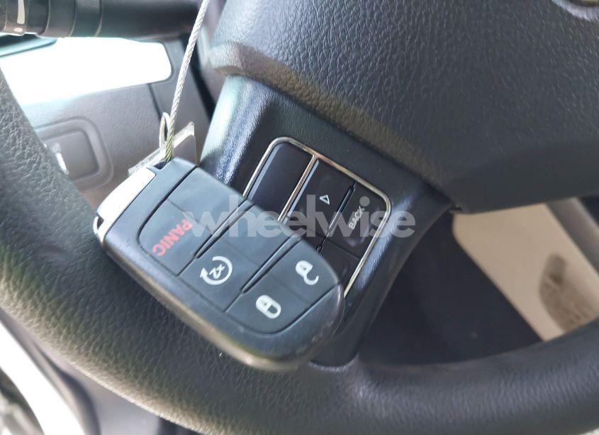 Photo 11 of 2017 Dodge Journey SXT AWD (VIN 3C4PDDBGXHT618056)