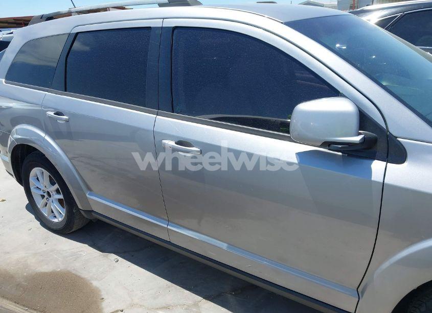 Photo 14 of 2017 Dodge Journey SXT AWD (VIN 3C4PDDBGXHT618056)