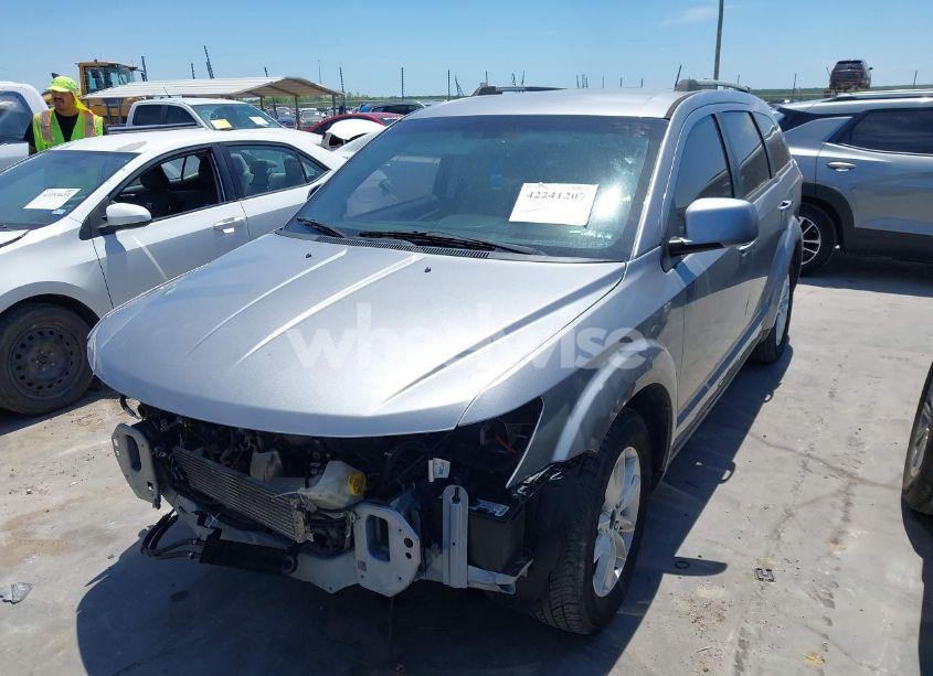 Photo 2 of 2017 Dodge Journey SXT AWD (VIN 3C4PDDBGXHT618056)