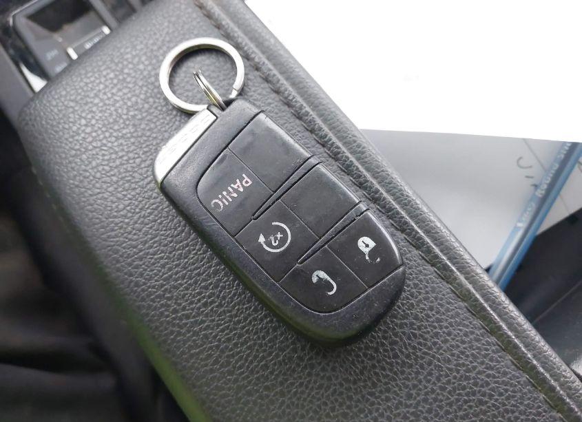 Photo 11 of 2012 Dodge Journey CREW (VIN 3C4PDDDG9CT235280)