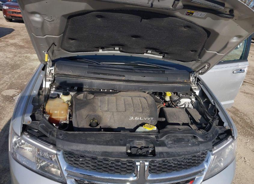 Photo 10 of 2014 Dodge Journey LIMITED (VIN 3C4PDDDGXET152122)