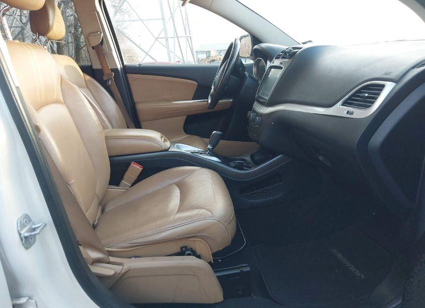 Photo 5 of 2014 Dodge Journey LIMITED (VIN 3C4PDDDGXET155800)