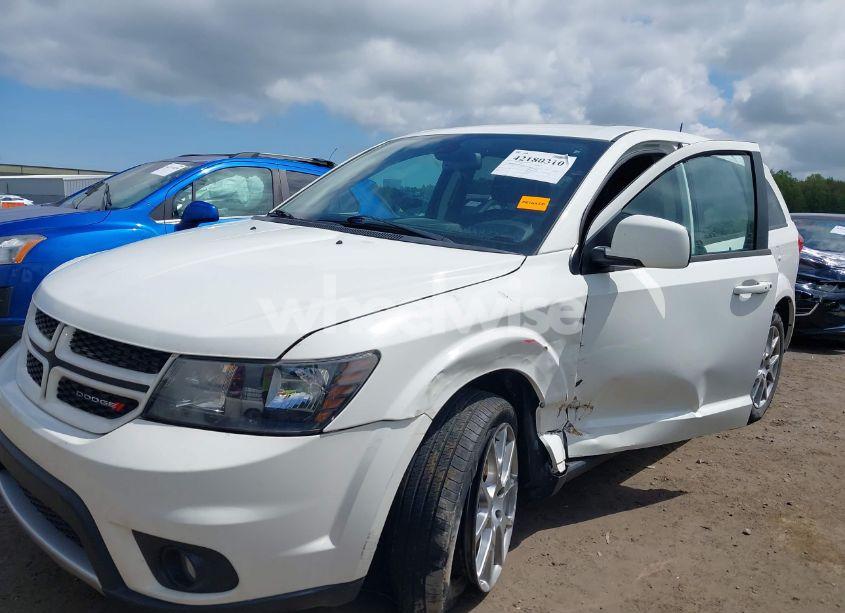 Photo 2 of 2019 Dodge Journey GT AWD (VIN 3C4PDDEG1KT687933)