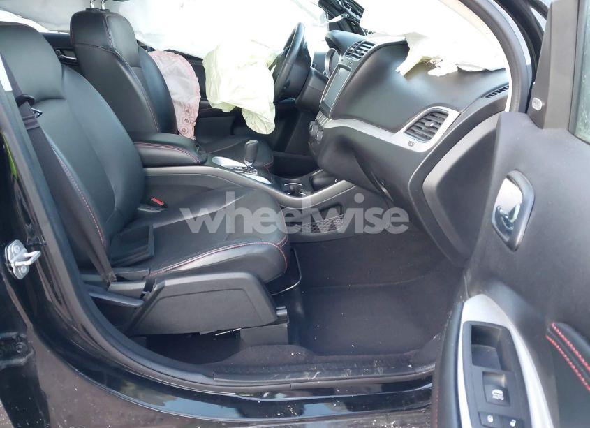 Photo 5 of 2019 Dodge Journey GT AWD (VIN 3C4PDDEG1KT752120)