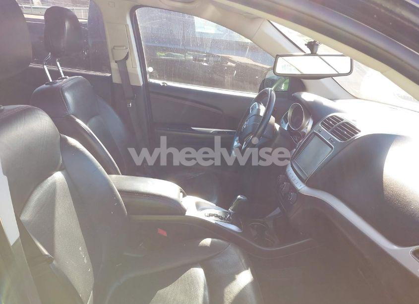 Photo 5 of 2018 Dodge Journey GT AWD (VIN 3C4PDDEG2JT277754)