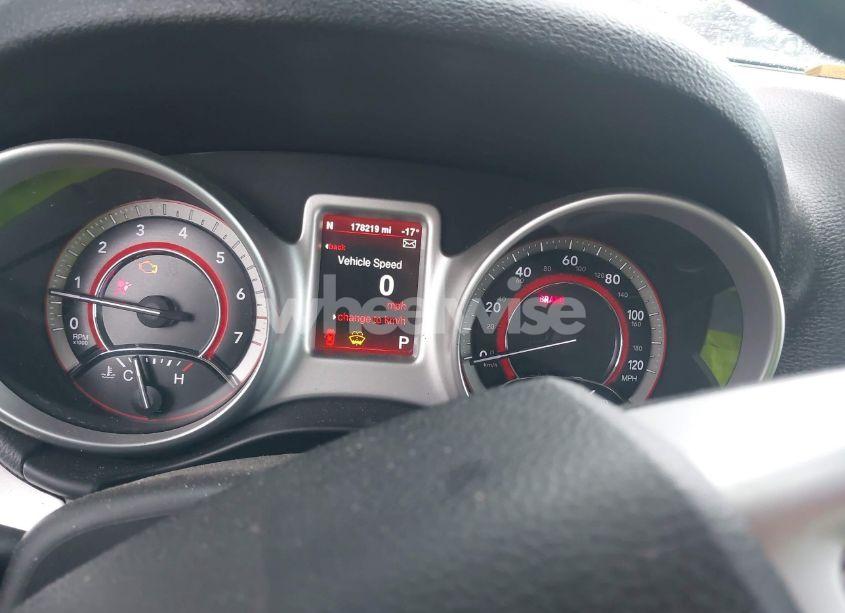 Photo 7 of 2014 Dodge Journey R/T (VIN 3C4PDDEG4ET300800)