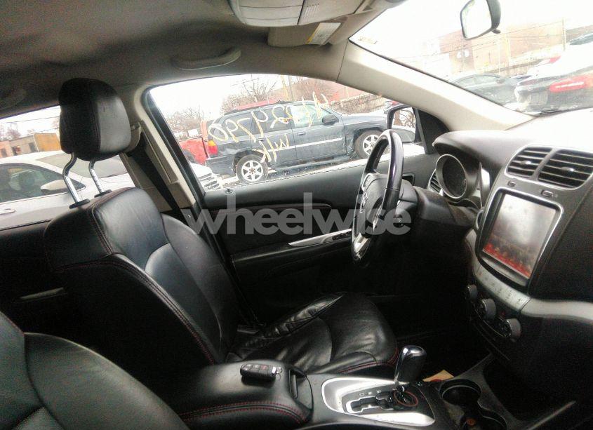 Photo 5 of 2018 Dodge Journey GT AWD (VIN 3C4PDDEG4JT417125)