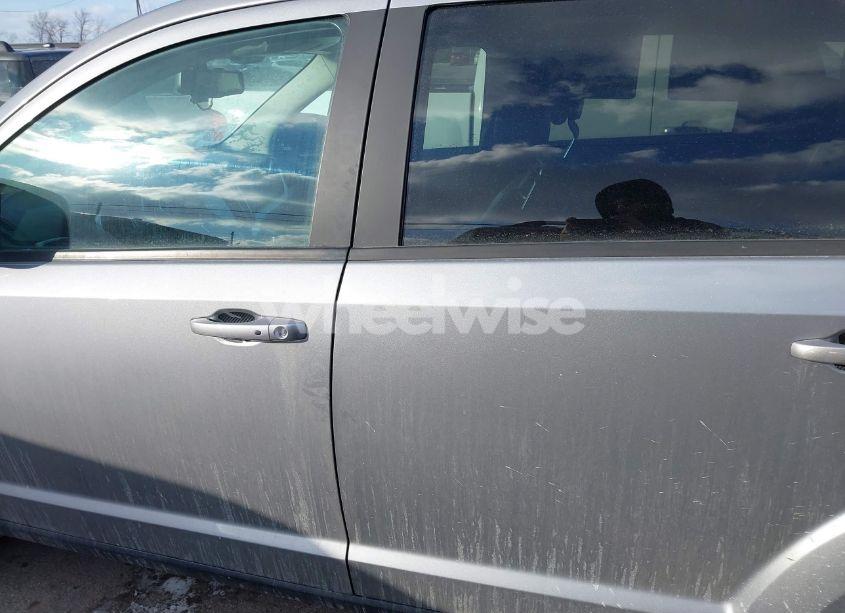 Photo 14 of 2016 Dodge Journey R/T (VIN 3C4PDDEG7GT165055)