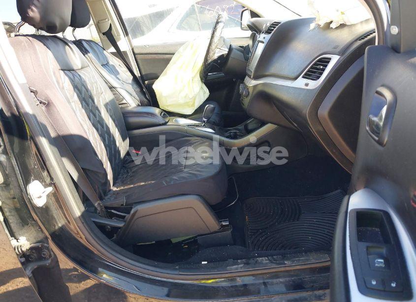 Photo 5 of 2016 Dodge Journey R/T (VIN 3C4PDDEG7GT244113)