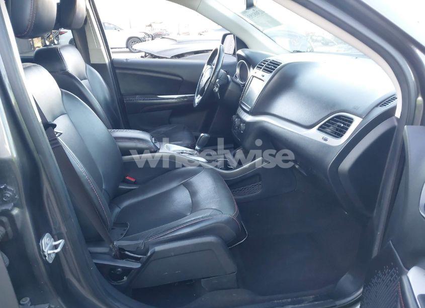 Photo 5 of 2019 Dodge Journey GT AWD (VIN 3C4PDDEG7KT745673)