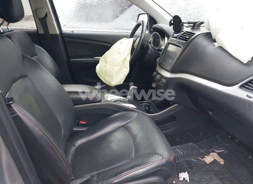 Photo 5 of 2019 Dodge Journey GT AWD (VIN 3C4PDDEG7KT751795)