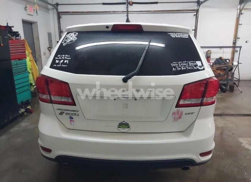 Photo 16 of 2018 Dodge Journey GT AWD (VIN 3C4PDDEG9JT463159)