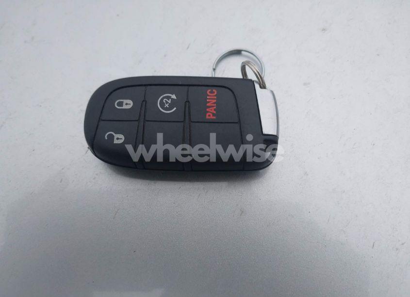 Photo 11 of 2016 Dodge Journey R/T (VIN 3C4PDDEGXGT161047)