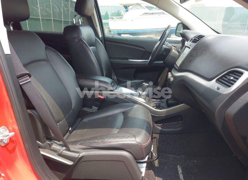 Photo 5 of 2017 Dodge Journey GT AWD (VIN 3C4PDDEGXHT620210)