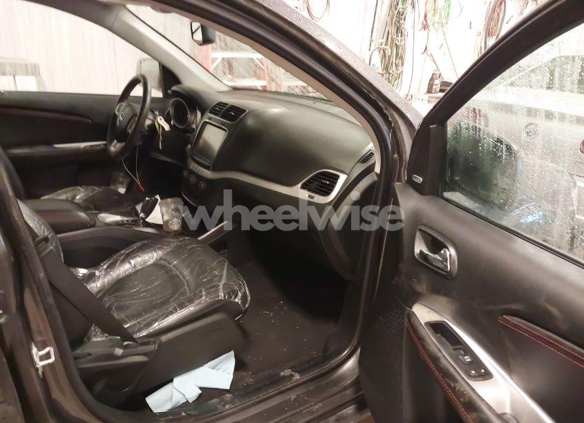 Photo 5 of 2018 Dodge Journey GT AWD (VIN 3C4PDDEGXJT261186)