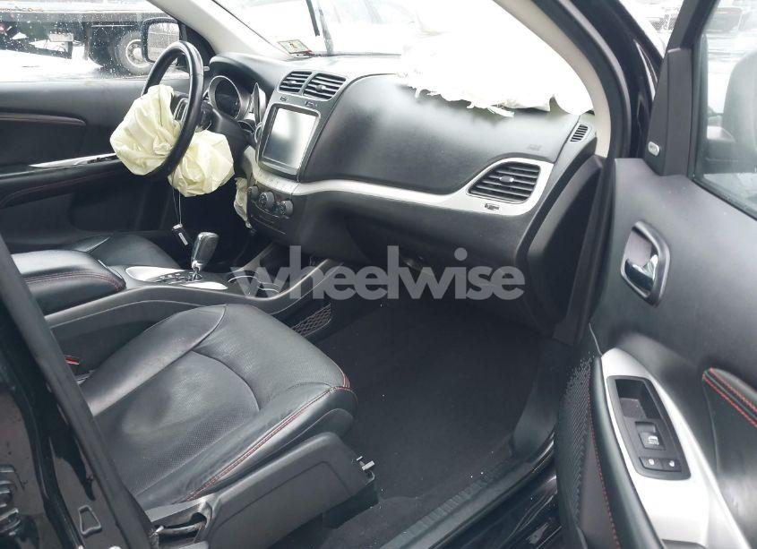 Photo 5 of 2018 Dodge Journey GT AWD (VIN 3C4PDDEGXJT523367)