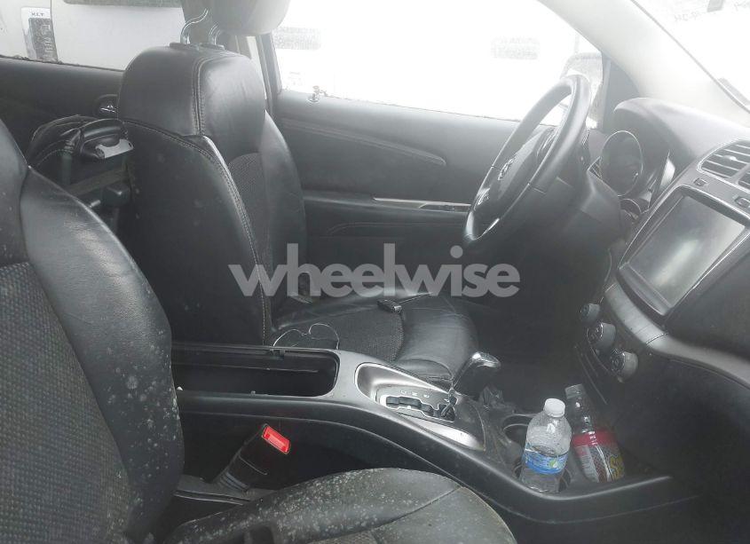 Photo 5 of 2017 Dodge Journey CROSSROAD PLUS AWD (VIN 3C4PDDGG0HT553291)