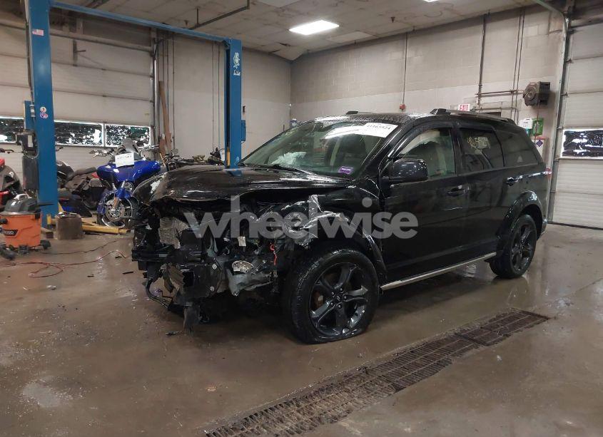 Photo 2 of 2018 Dodge Journey CROSSROAD AWD (VIN 3C4PDDGG0JT388302)