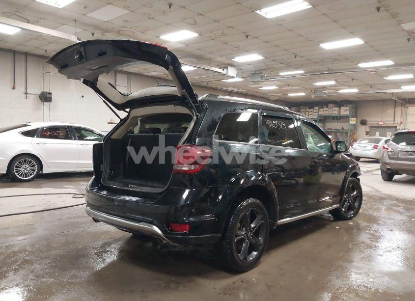 Photo 4 of 2018 Dodge Journey CROSSROAD AWD (VIN 3C4PDDGG0JT388302)