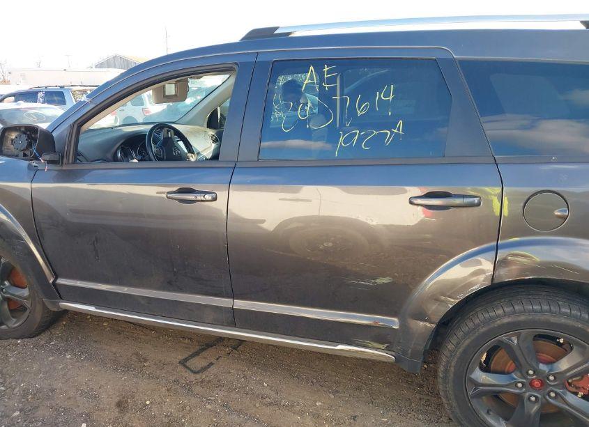 Photo 15 of 2018 Dodge Journey CROSSROAD AWD (VIN 3C4PDDGG0JT512746)