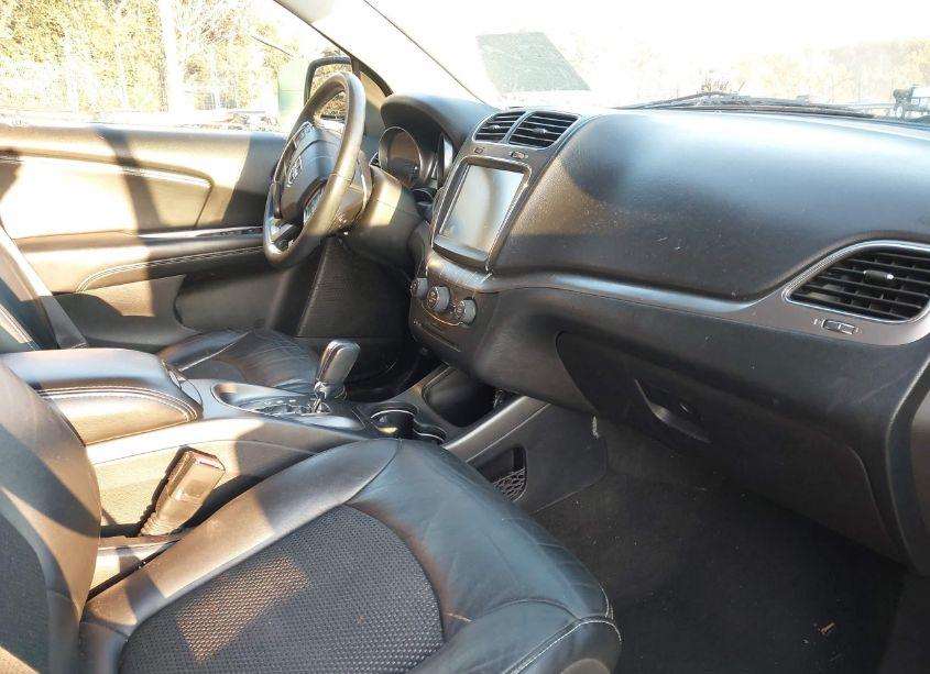 Photo 5 of 2019 Dodge Journey CROSSROAD AWD (VIN 3C4PDDGG0KT759184)