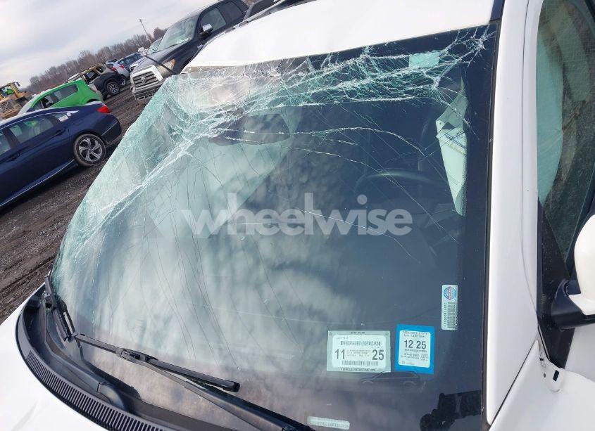 Photo 18 of 2019 Dodge Journey CROSSROAD AWD (VIN 3C4PDDGG0KT853839)