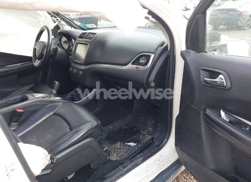 Photo 5 of 2019 Dodge Journey CROSSROAD AWD (VIN 3C4PDDGG0KT853839)