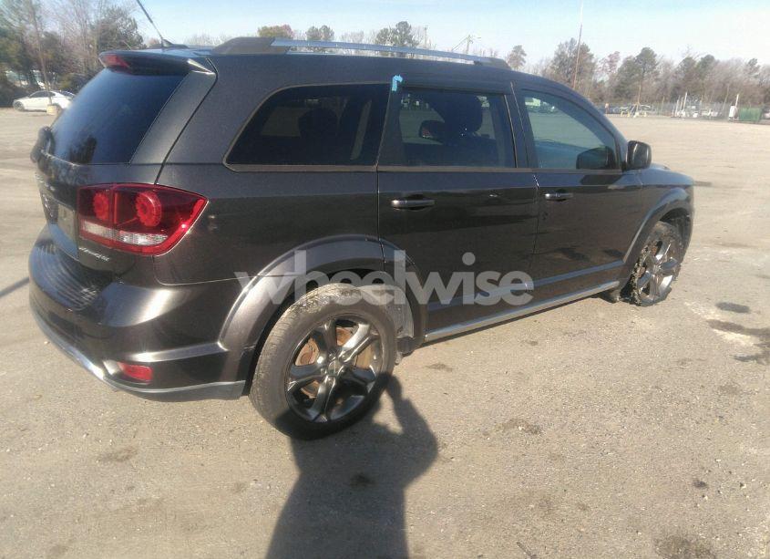 Photo 4 of 2016 Dodge Journey CROSSROAD (VIN 3C4PDDGG1GT113076)