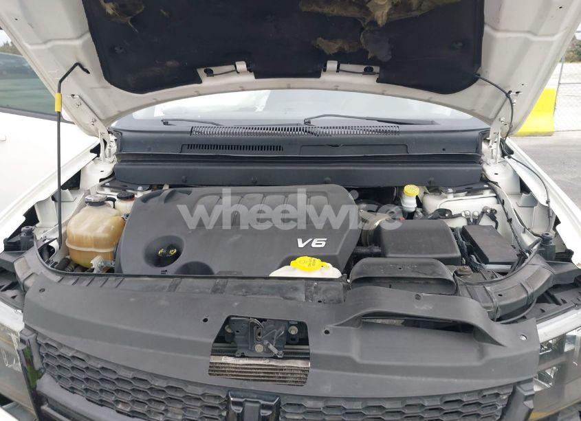 Photo 10 of 2018 Dodge Journey CROSSROAD AWD (VIN 3C4PDDGG1JT197195)