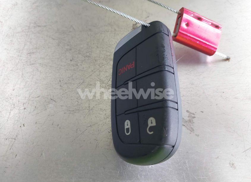 Photo 11 of 2018 Dodge Journey CROSSROAD AWD (VIN 3C4PDDGG1JT197195)