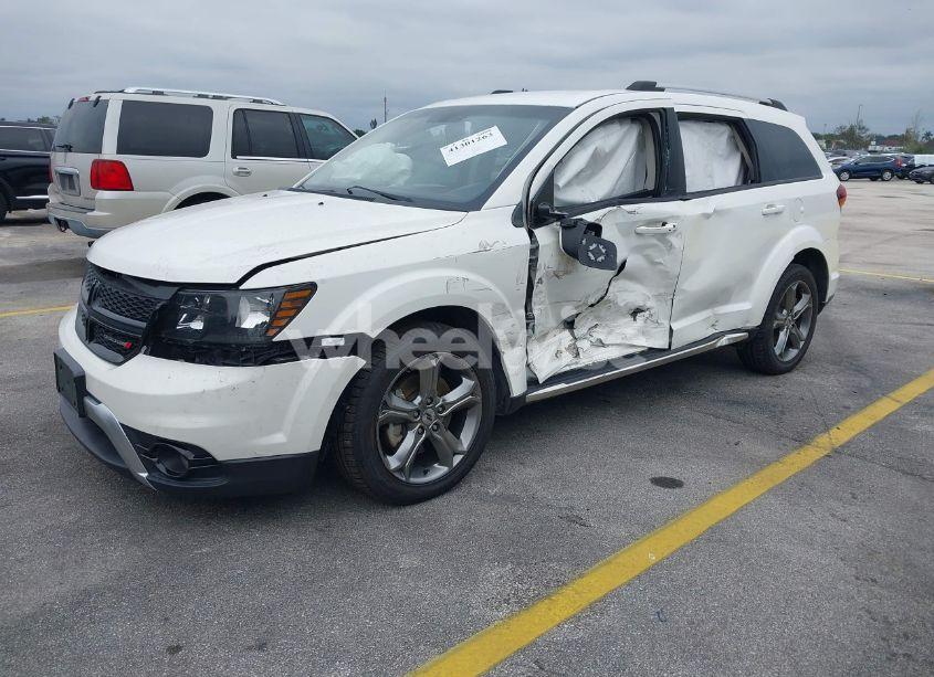 Photo 2 of 2018 Dodge Journey CROSSROAD AWD (VIN 3C4PDDGG1JT197195)